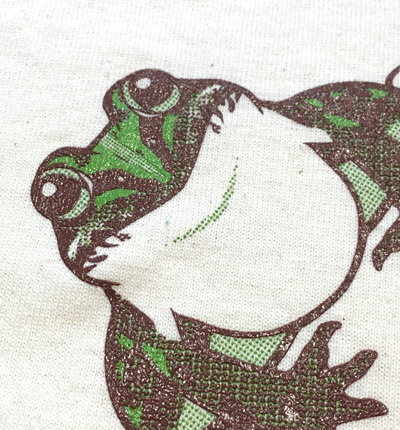 日本のカエルTシャツ