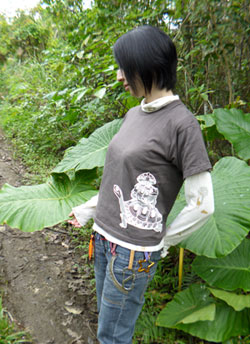イシガメTシャツ